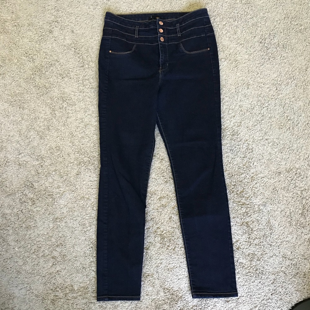 Skinny jeans